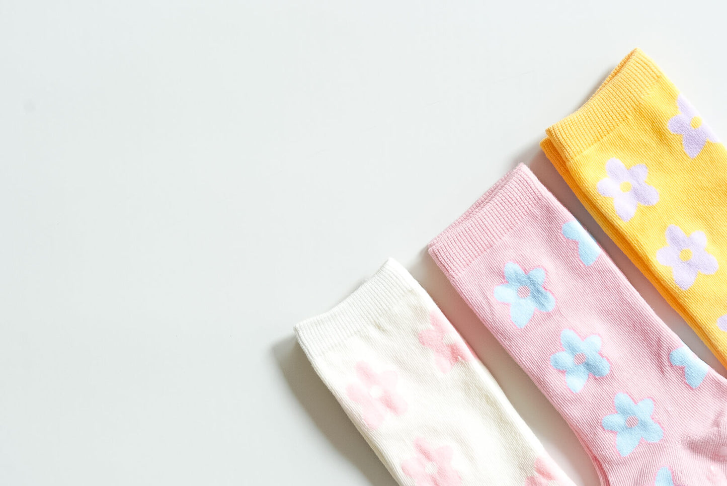 Penelope Knee Socks - Golden
