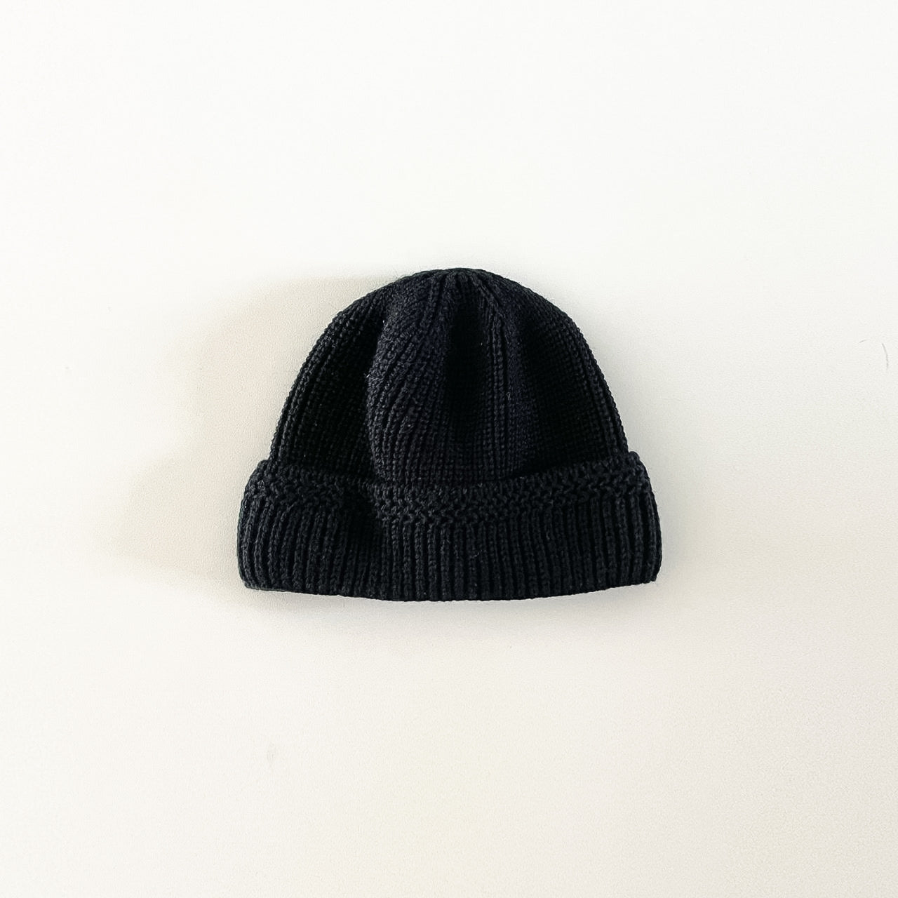 Knit Short Beanie - Black